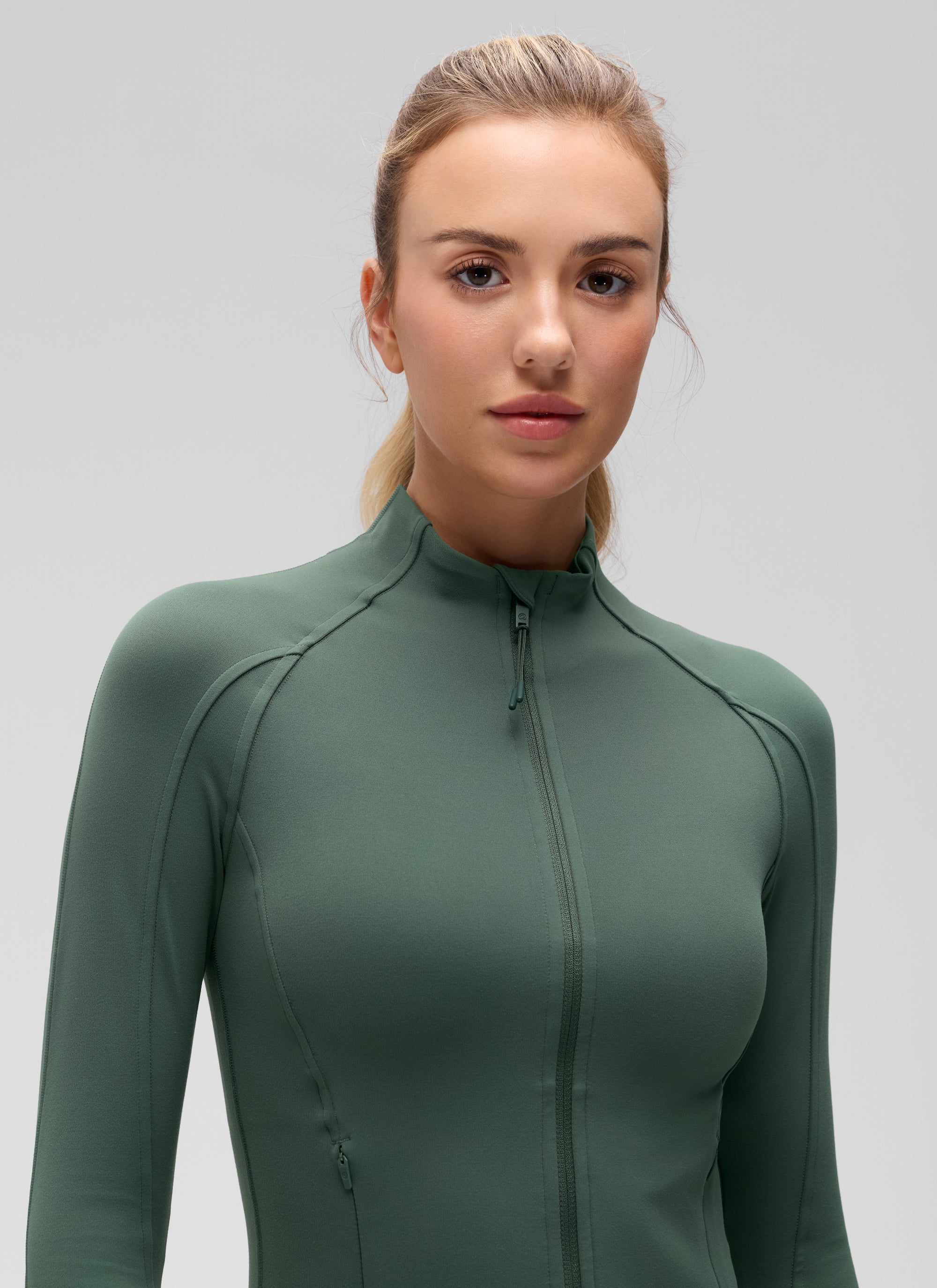 CRZ YOGA Women's Butterluxe Cropped Pocket Outerwear Full Zip Jackets Dark Forest Green